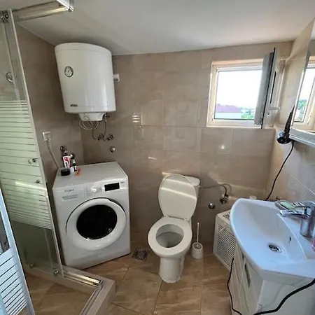 Gloria 4 New * בלגרד